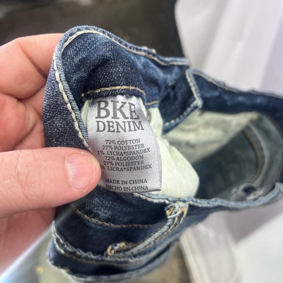 BKE Buckle Tyler Straight Leg Jeans Mens 32R Blue Denim Stretch Stitches 1936 - Picture 4 of 10